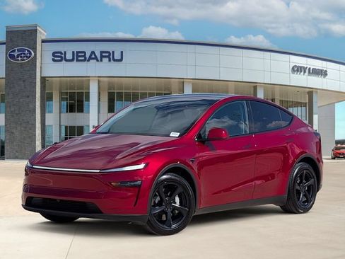 Used 2026 Tesla Model Y Long Range AWD/4WD image 1