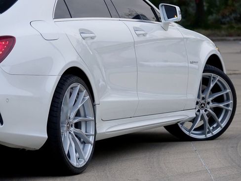 Used 2015 Mercedes-Benz CLS 400 image 34