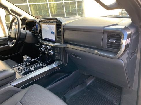 Used 2022 Ford F150 XLT w/ Equipment Group 302A High image 12