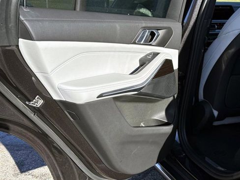 Certified 2023 BMW X5 xDrive40i w/ Premium Package image 13