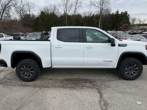 New 2026 GMC Sierra 1500 AT4X image 9