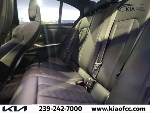 Used 2021 BMW M3 Competition w/ Executive Package RWD image 9