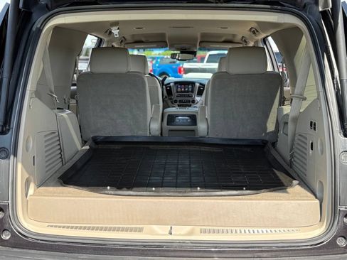 Used 2017 GMC Yukon Denali AWD/4WD image 17