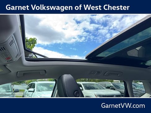 New 2026 Volkswagen Taos SE AWD/4WD image 21