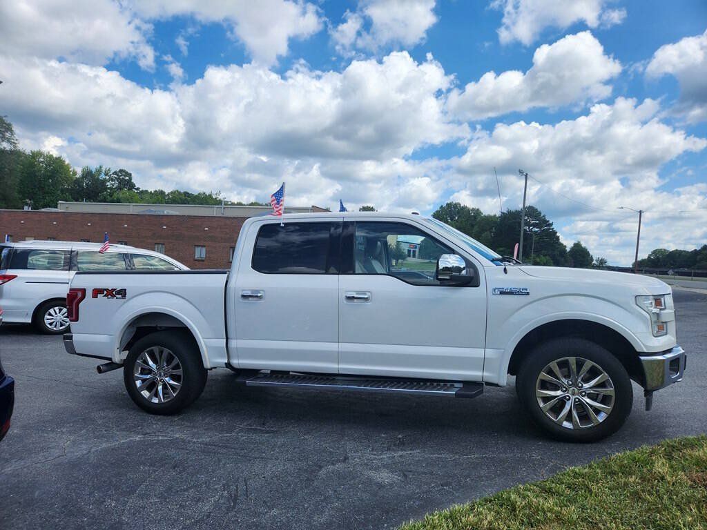 Used 2016 Ford F150 Lariat w/ Equipment Group 502A Luxury AWD/4WD image 33