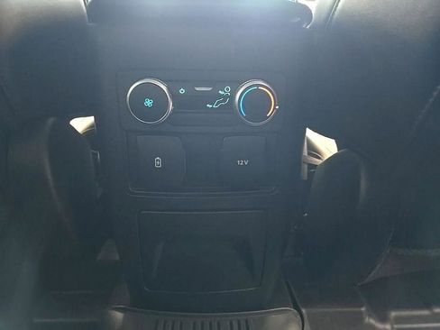 Used 2023 Ford Explorer XLT w/ Equipment Group 202A image 33