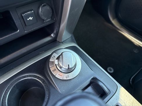 Used 2022 Toyota 4Runner SR5 image 33