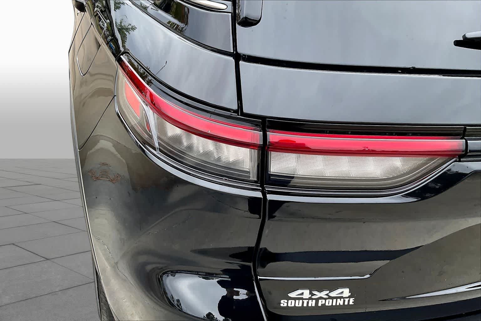 New 2025 Jeep Grand Cherokee Laredo X w/ Luxury Tech Group I AWD/4WD image 14