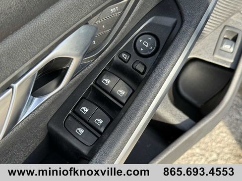 Used 2020 BMW 330i Sedan image 13