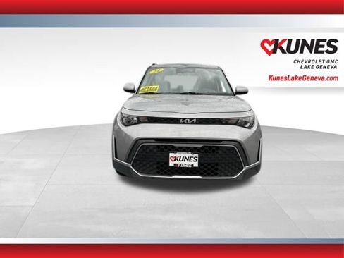 Used 2024 Kia Soul LX w/ Option Group 015 FWD image 11