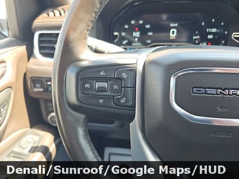 Used 2023 GMC Yukon Denali image 15