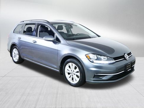 Used 2018 Volkswagen Golf S AWD/4WD image 1