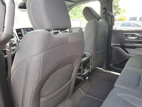 Used 2022 RAM 1500 Big Horn AWD/4WD image 14