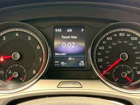 Used 2020 Volkswagen Atlas SE w/ Panoramic Sunroof Package image 10