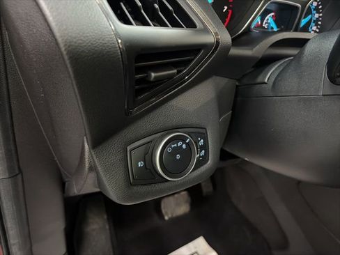 Used 2015 Ford Escape Titanium image 16