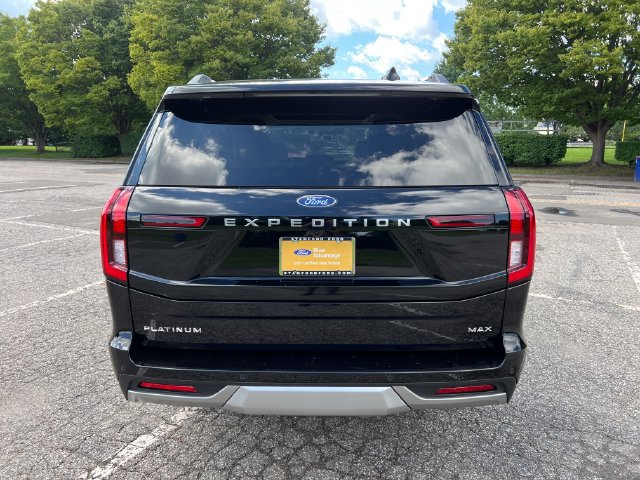 Certified 2025 Ford Expedition Max Platinum AWD/4WD image 9