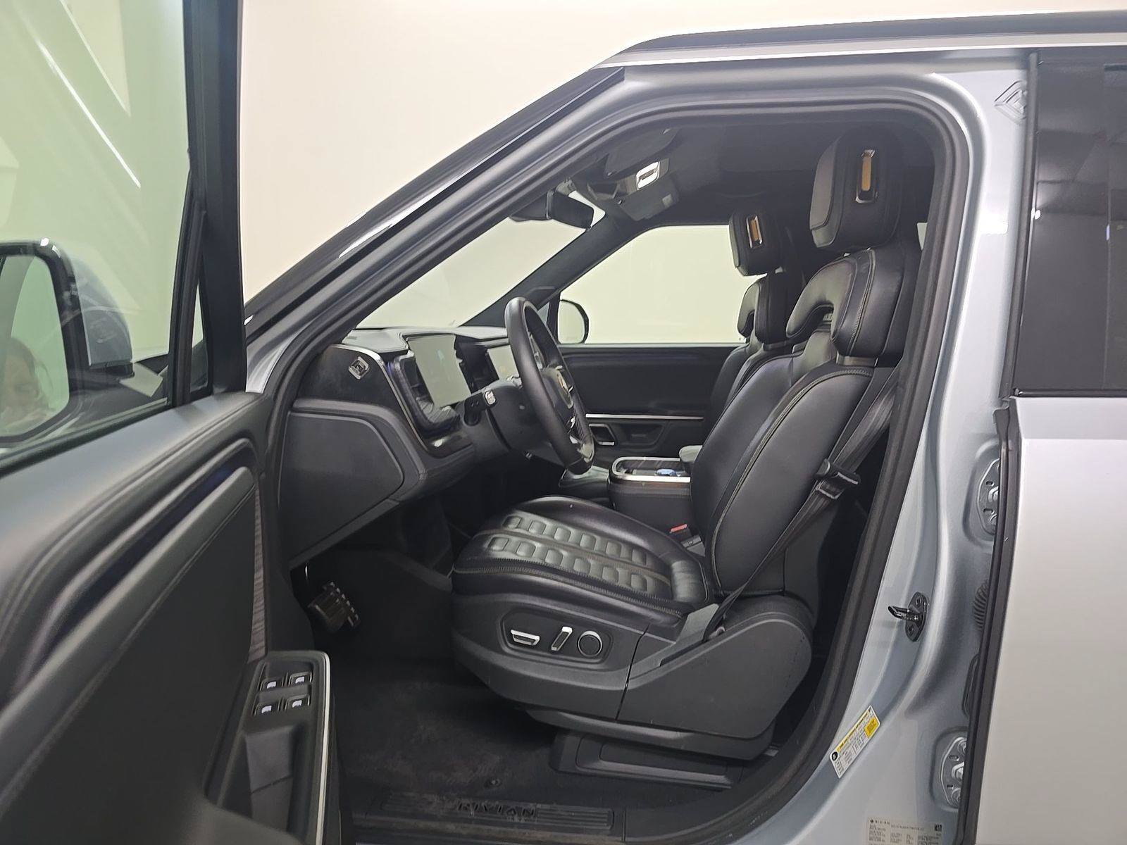 Used 2024 Rivian R1S Adventure Quad AWD/4WD image 9