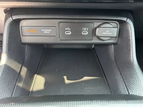 Used 2025 Honda Civic Sport image 29