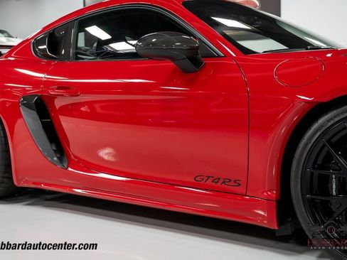 Used 2024 Porsche 718 Cayman GT4 RS RWD image 25