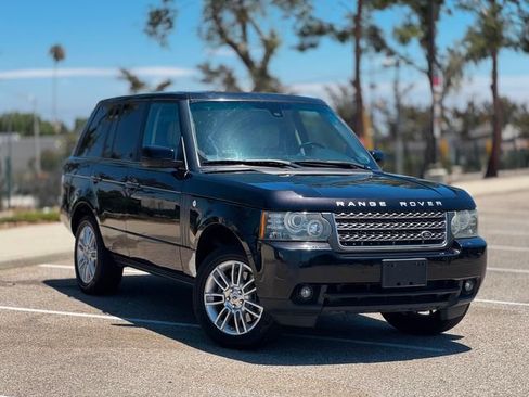 Used 2010 Land Rover Range Rover HSE AWD/4WD image 2
