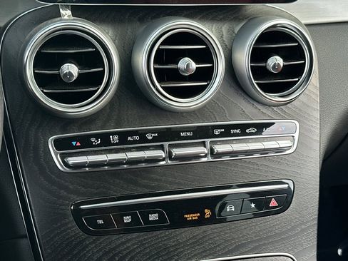 Certified 2023 Mercedes-Benz GLC 300 4MATIC Coupe image 21