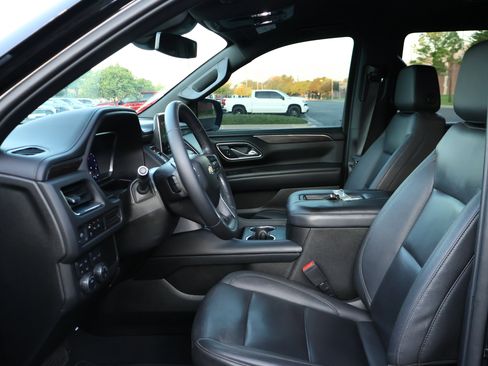 Used 2023 Chevrolet Tahoe LT image 10