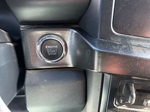 Used 2023 Ford F350 Lariat w/ FX4 Off-Road Package AWD/4WD image 27