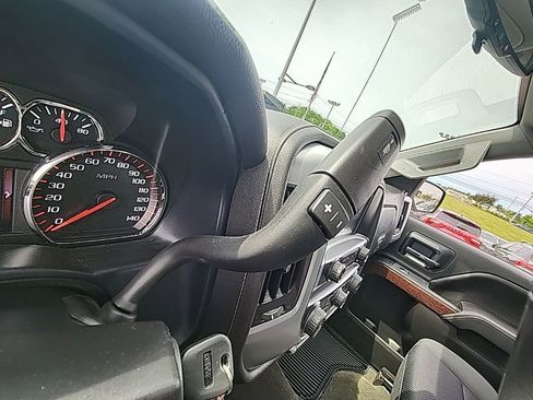 Used 2015 GMC Sierra 1500 SLE w/ SLE Value Package AWD/4WD image 19