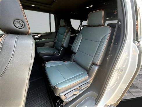 New 2026 GMC Yukon XL AT4 w/ AT4 Premium Package AWD/4WD image 29