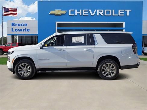 New 2026 Chevrolet Suburban Premier w/ Sun And Tow Package image 2