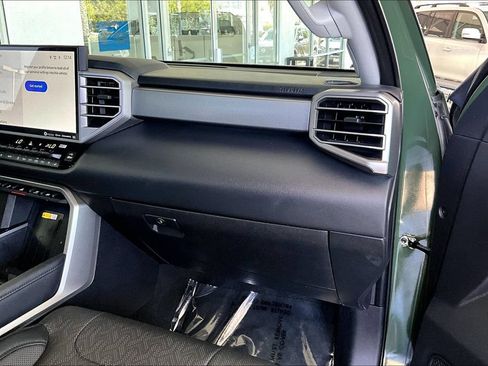 Used 2023 Toyota Tundra Limited AWD/4WD image 27