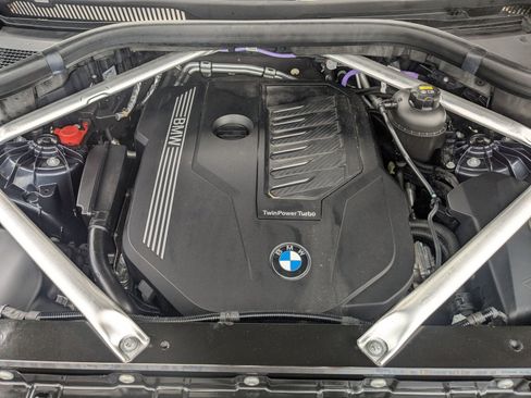 Used 2022 BMW X5 xDrive40i w/ Premium Package AWD/4WD image 25