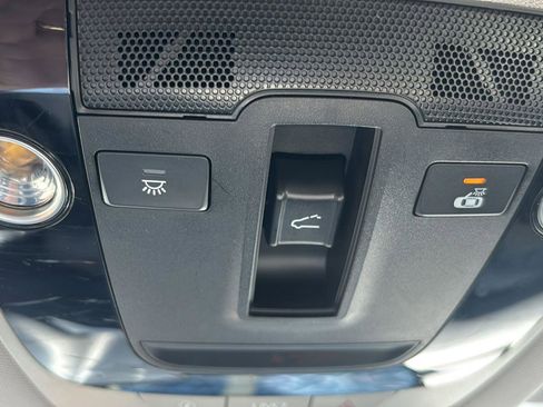 Used 2021 Kia Sorento SX image 37