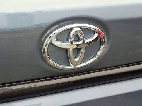 Used 2024 Toyota Corolla LE FWD image 8