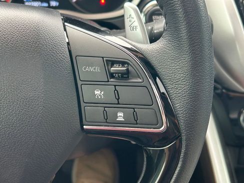 Used 2024 Mitsubishi Eclipse Cross SEL AWD/4WD image 39