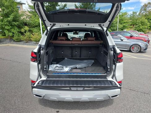 Used 2026 BMW X5 xDrive50e AWD/4WD image 5
