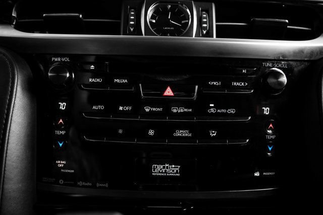Used 2016 Lexus LX 570 4WD w/ Luxury Package image 39