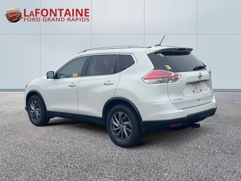 Used 2016 Nissan Rogue SL w/ SL Premium Package AWD/4WD image 5