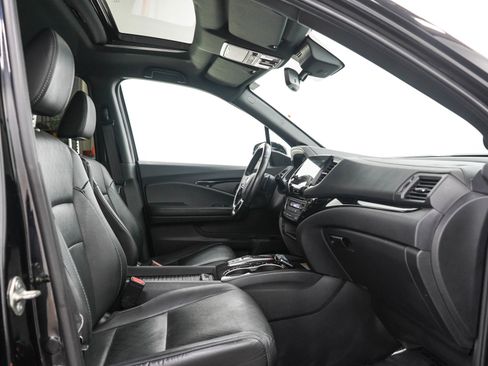 Used 2019 Honda Passport Touring image 13