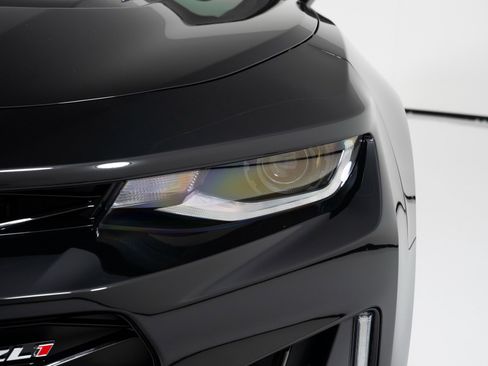 Used 2023 Chevrolet Camaro ZL1 image 40