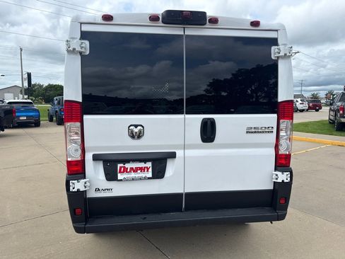 Used 2023 RAM ProMaster 2500 image 4