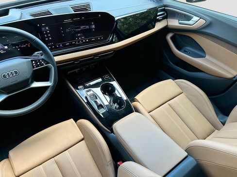 Used 2025 Audi A5 2.0T Premium Plus Sedan w/ Premium Plus image 24