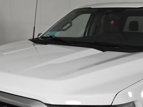 Used 2022 Ford F150 XLT image 12