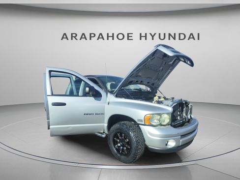 Used 2004 Dodge Ram 1500 Truck SLT w/ Sport Appearance Group image 9