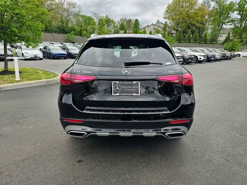 Certified 2026 Mercedes-Benz GLC 300 4MATIC image 10