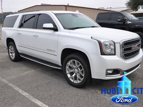 Used 2018 GMC Yukon XL SLT w/ Open Road Package image 7