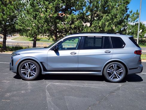 Used 2025 BMW X7 M60i w/ Executive Package AWD/4WD image 2