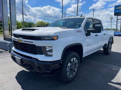 New 2026 Chevrolet Silverado 2500 Custom w/ Custom Convenience Package AWD/4WD image 17