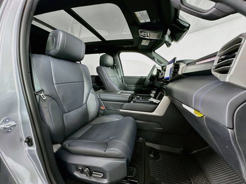 New 2026 Toyota Sequoia Platinum AWD/4WD image 30