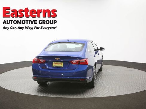 Used 2023 Chevrolet Malibu LT FWD image 38